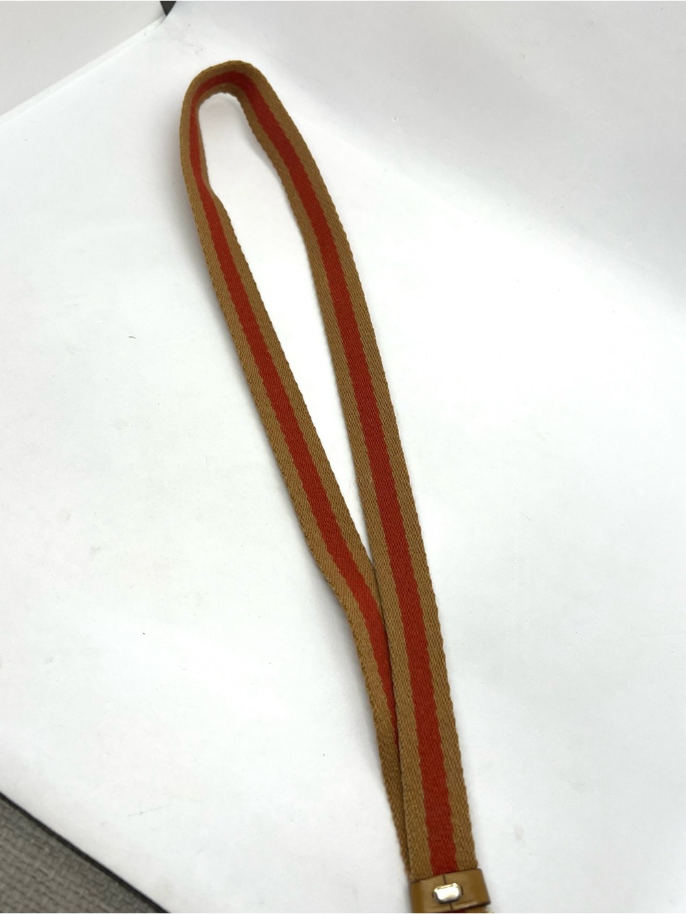 Gucci VINTAGE Web Stripe Lanyard Key Holder Gold Tone Leather Canvas Italy - Picture 9 of 12